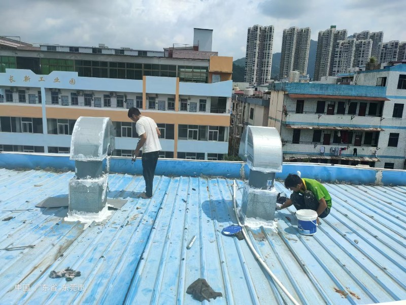 张家口钢结构屋面涂料维修方法